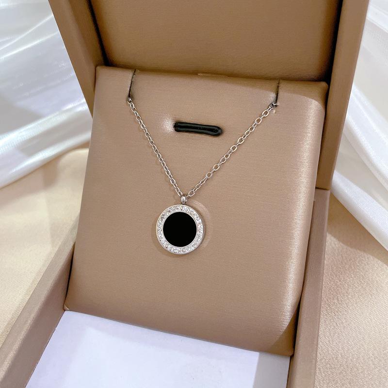 Full Titanium Steel Geometric Animal Minimalist Real Gold Necklace for Women - Collarbone Chain