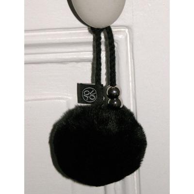 For Fur Key Ring_Medium_Black