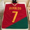 1 pièce Couverture en Flanelle Imprimée CR7, Haute qualité Toutes Saisons, Décoration d'Intérieur, Chaleur et Confort, Parfait pour les Cadeaux de Noël
