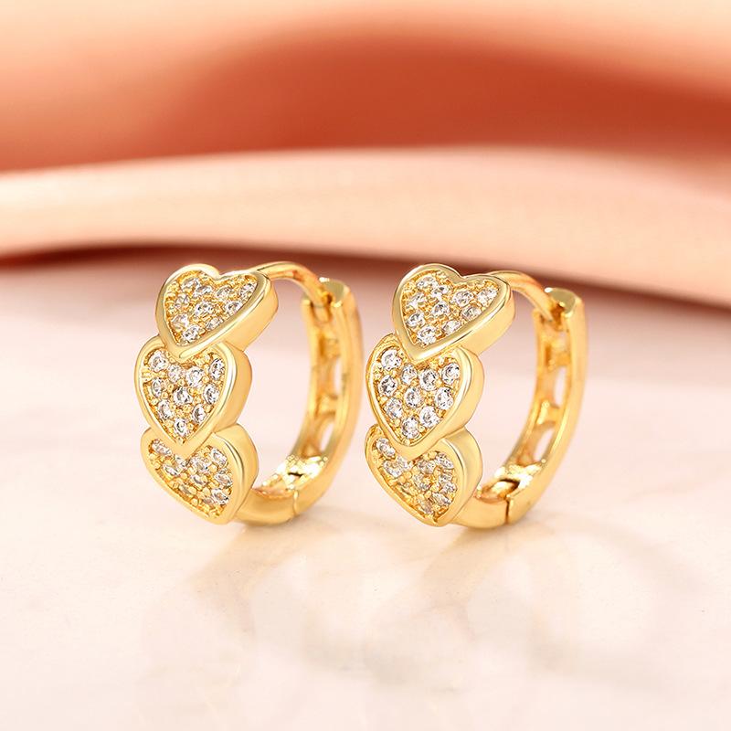 Exaggerated Personalized Earrings, Korean Temperament Zircon Love Earrings, Circle Temperament Heart-Shaped Ear Jewelry