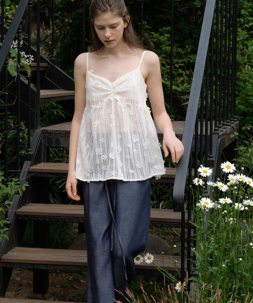 REORG Gir Front Shirring Lace Sleeveless Ivory