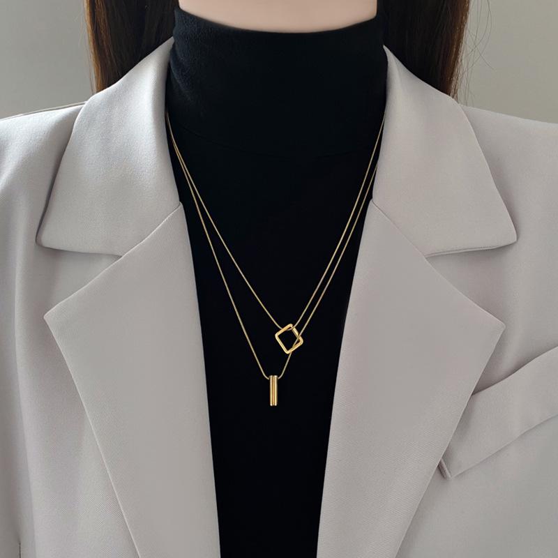 Titanium Steel Geometric Double-Layer Necklace: Long, Non-Fading, High-End Sweater Chain, Perfect Autumn/Winter Accessory for Women