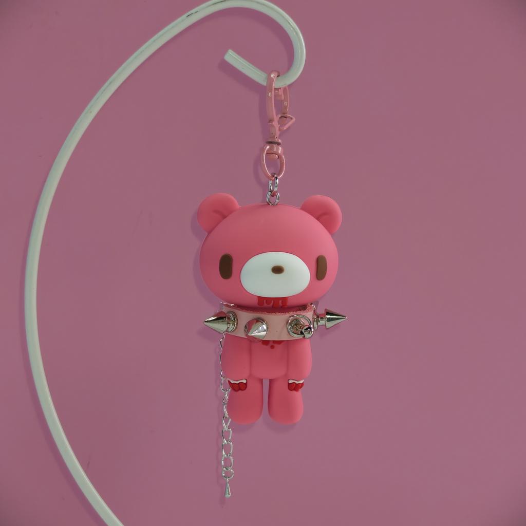 Cute Bear Spiked Keychain, PVC Cartoon Pendant for Handbags/Backpacks, Gothic Punk Key Accessory