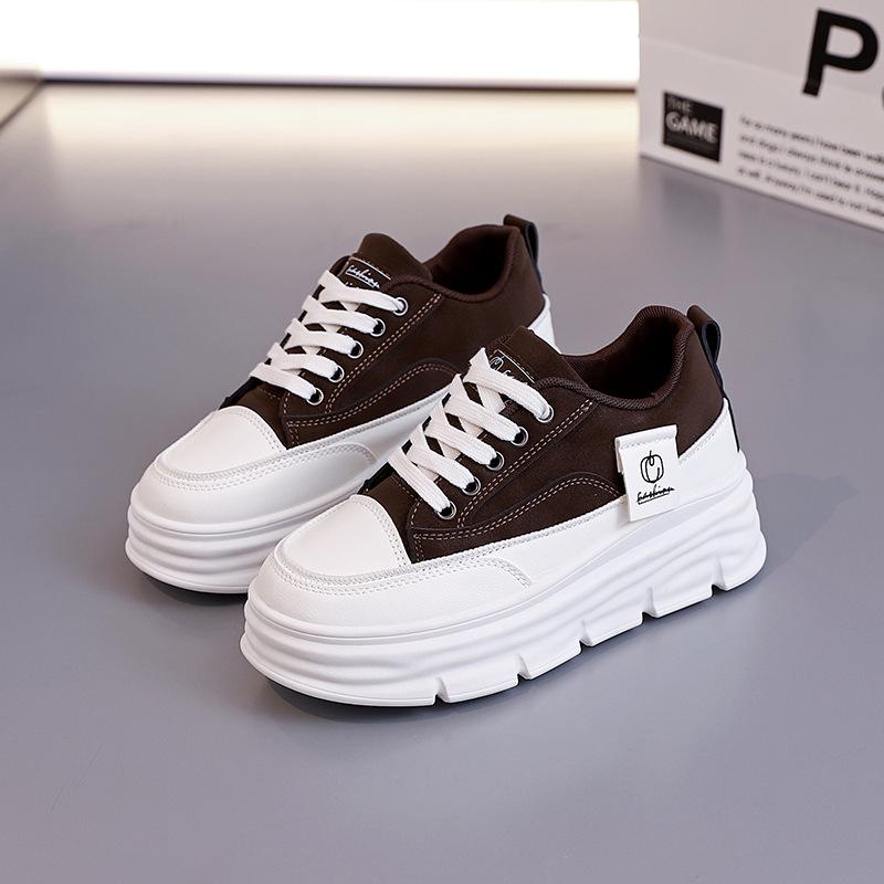 New Casual Women's Shoes Fashionable Thick Baseplate Shoes Inner Height Increase Student Sports Shoes Korean Version Large Size Trendy Shoes Women