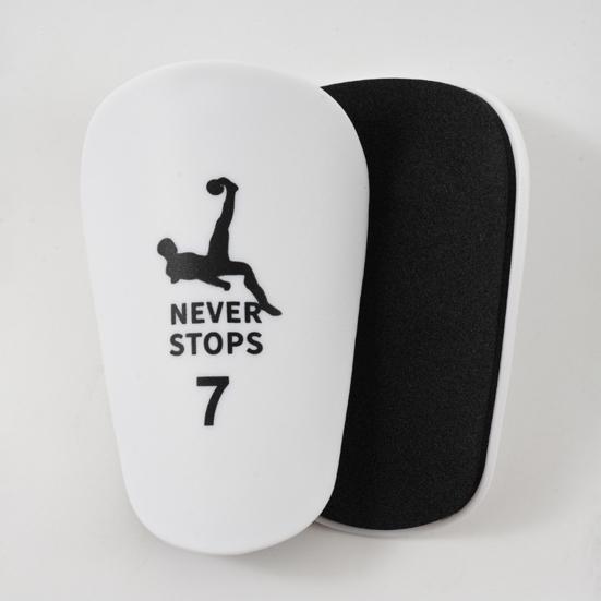 Mini Fußball Schienbeinschoner Winzige Fußball Schienbeinschoner Schutzausrüstung für Kinder Jugendliche Erwachsene Miniatur Schienbeinschoner für Training Wettkämpfe