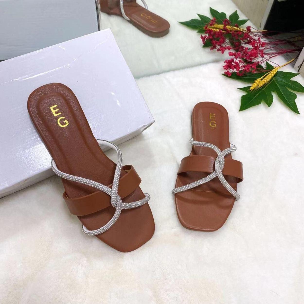 

Женские балетки большого размера, модные повседневные однотонные сандалии с перекрестными ремешками из страз 43 темно-коричневого