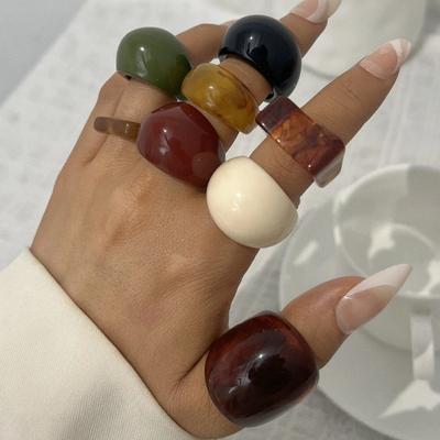 8 Pcs Vintage Irregular Smooth Resin Plastic Rings Set for Women New Trend Boho Geometric Finger Rings Aesthetic Party Jewelry