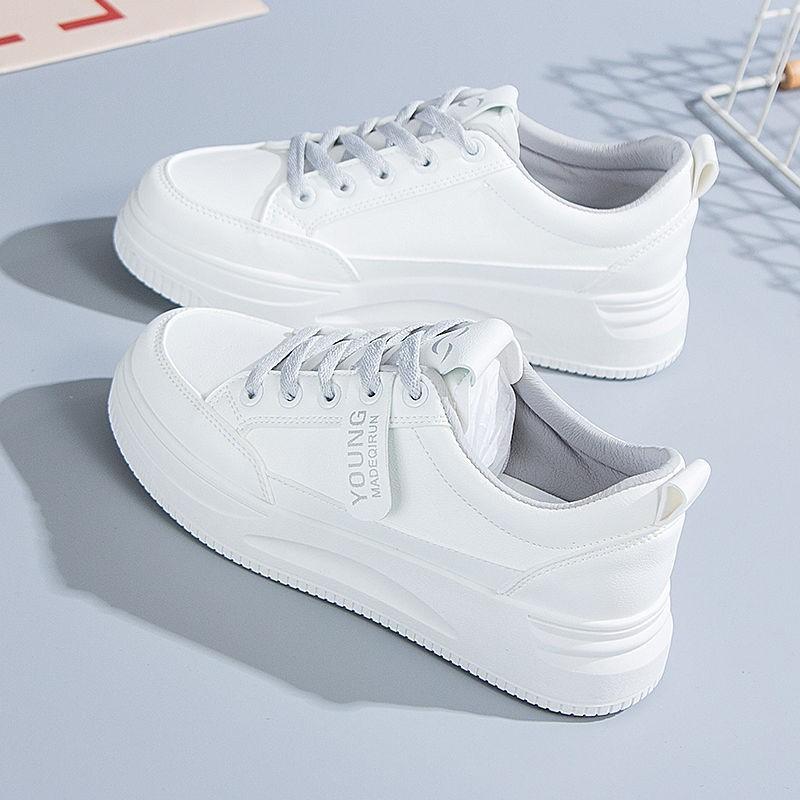 

Маленькие белые туфли женские новые осенние инс универсальные весенне-осенние студенческие белые туфли корейская версия популярные повседневные спортивные кеды 40