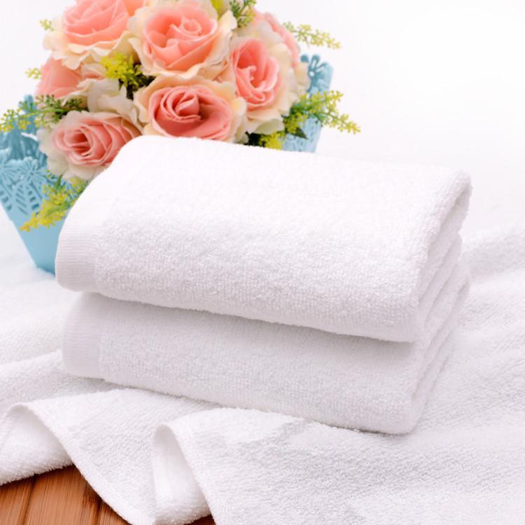 Disposable White Towel for Foot Massage, Steam Bath, and Hotel Use - Customizable LOGO