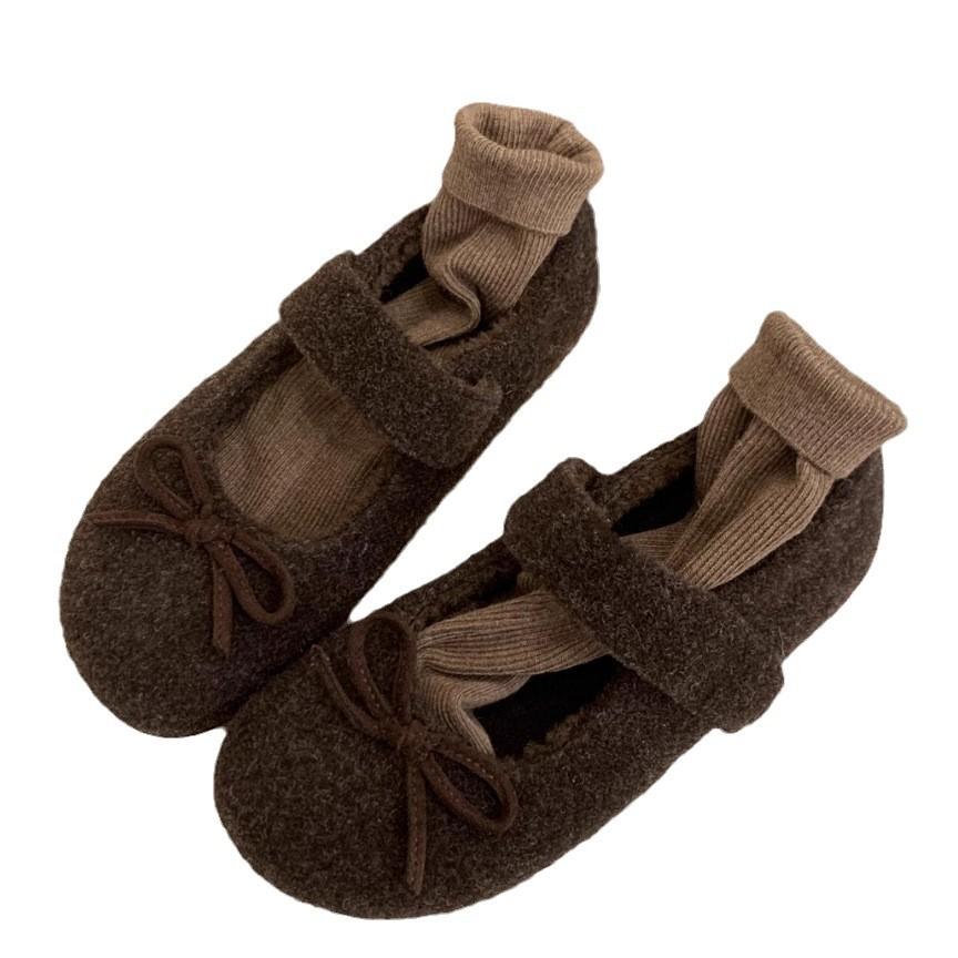 Motýlkové chlupaté boty dámské zima 2025 nové svrchní nošení ležérní sametové teplé boty Mary Jane s plochou podrážkou Doudou