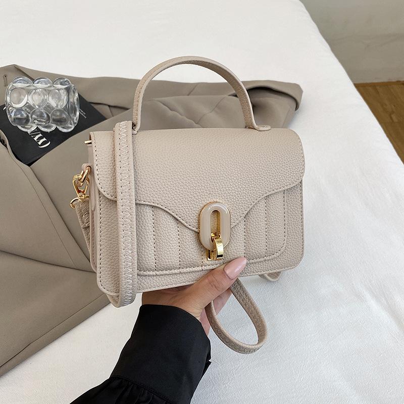 

Autumn Korean version retro portable small square bag 2025 new popular texture commuter shoulder bag fashion messenger women s bag хакі