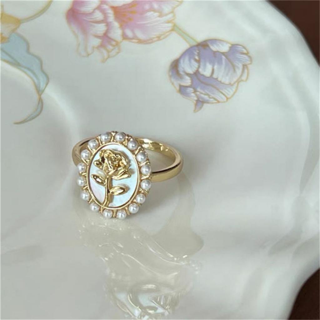 Pearl Rings For Women Flower Index Finger Ring Adjustable Vintage French Jewelry Design Female Accessories Fashion Luxury Creative Gift