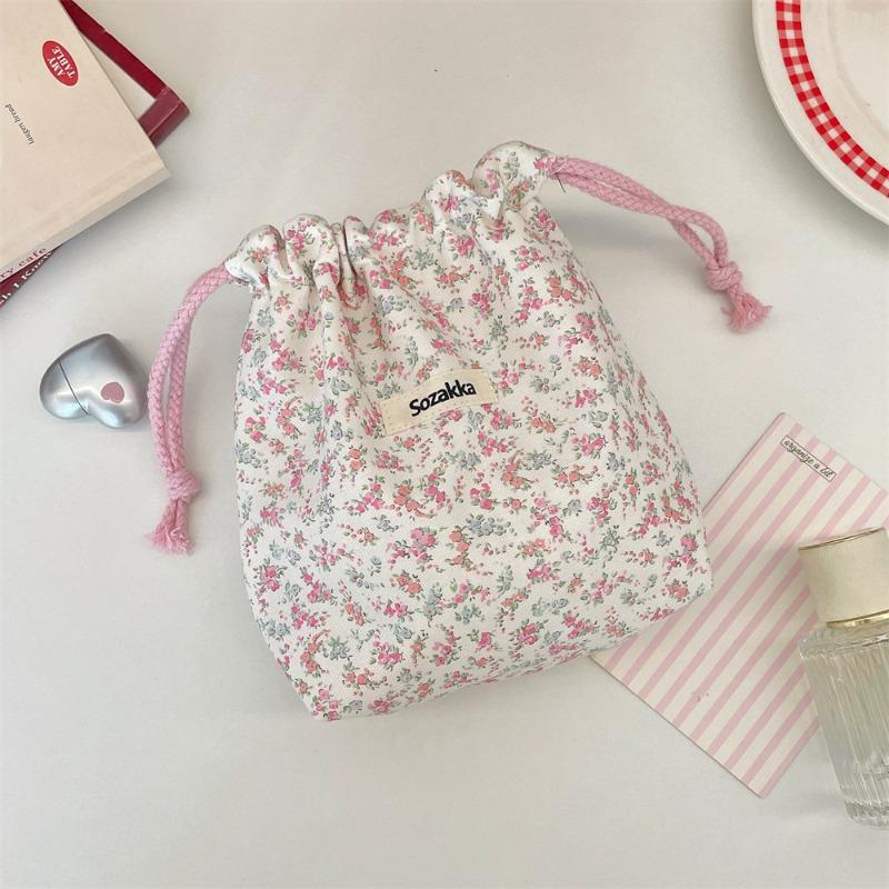 Korean floral storage bag, portable cosmetics storage bag, travel change storage bag, sundries storage and finishing bag