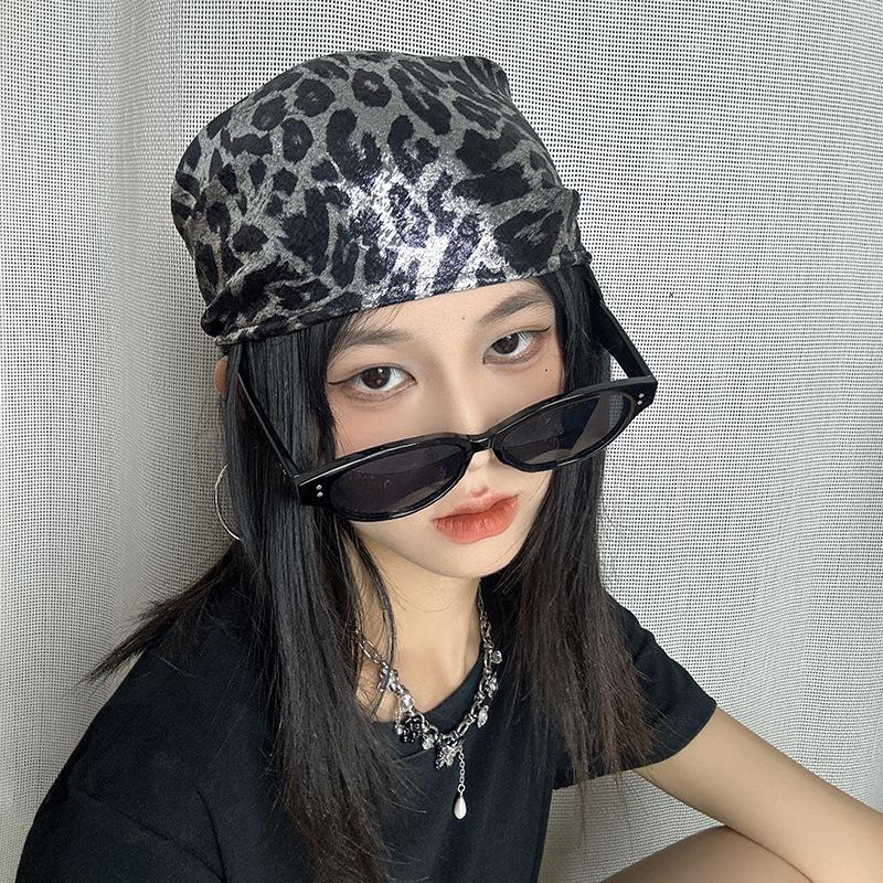 Luochi Liquid Silver Leopard Print Triangle Scarf - Spicy Girl Style Spring/Autumn Head Scarf for Clubbing and Street Dance