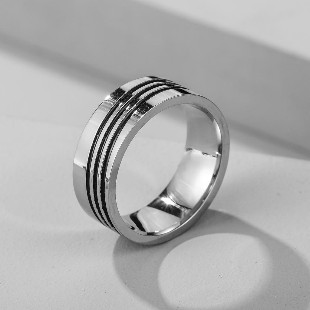 New Vintage 8mm Black Pattern Ring for Men and Women