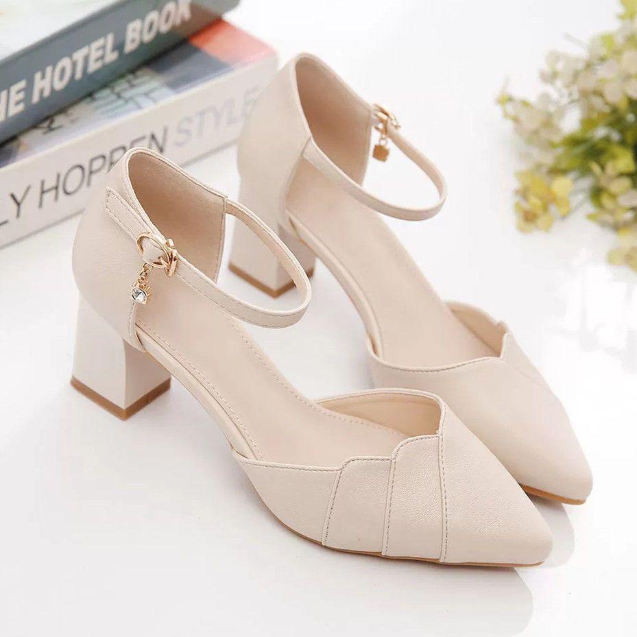 2025 Pointed Soft Leather Sandals Women's Summer New Bag Head One-word Buckle High Heels Hollow Single Shoes Women