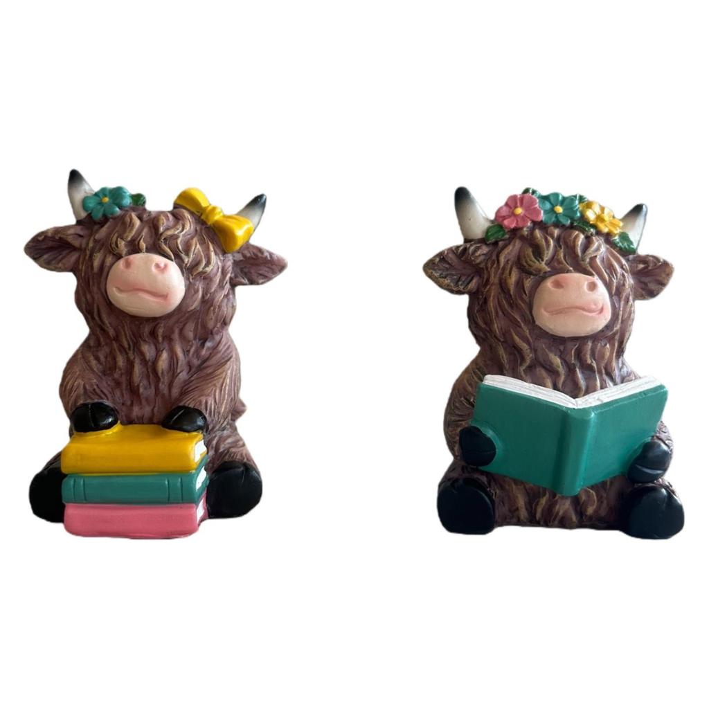 Creative Highland Cattle Resin Statue for Garden and Home Decor