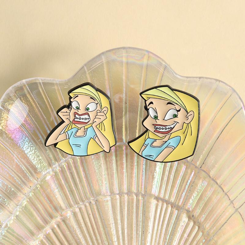 Goofy Amerikanischer Cartoon Zahnspangen Mädchen Emaille Pin Panisches Ohrenbedeckendes Anstecknadel Reversabzeichen Zubehör Schmuck Geschenke Für Freund
