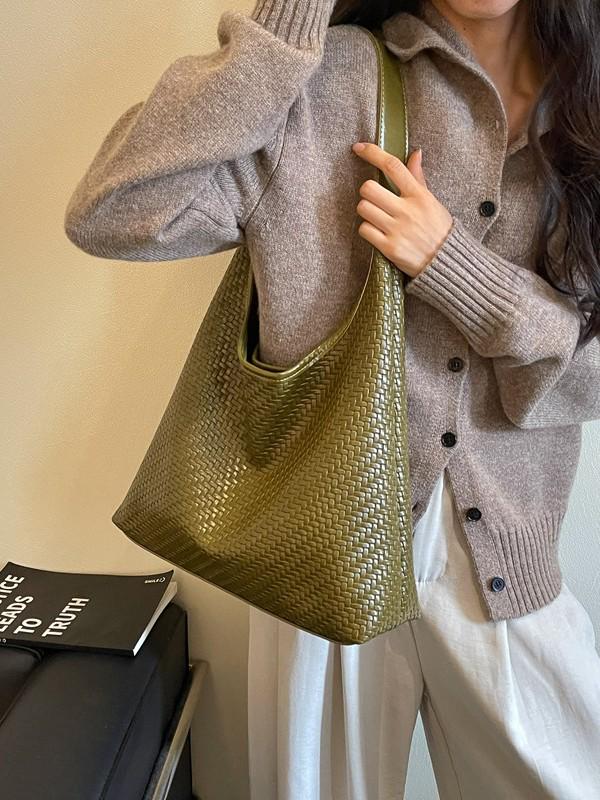 Korean Retro Large Capacity Woven Shoulder Tote - Women's Fashionable Versatile High-End Underarm Bag