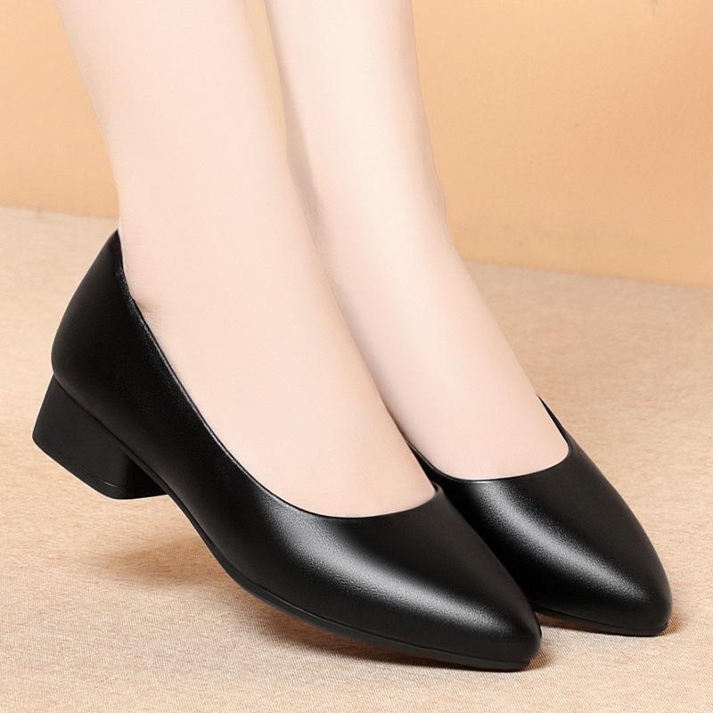 

Женская обувь Стюардесса рабочая обувь Женская черная кожаная обувь Плоская подошва Круглый носок Мягкая подошва Рабочая профессиональная одинарная обувь Женская обувь 42