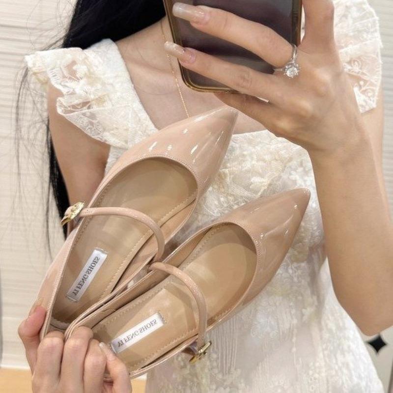 Fashion Women's fashion inner increase single shoes fall new pointed head shallow mouth anti-slip wear-resistant low-top shoes