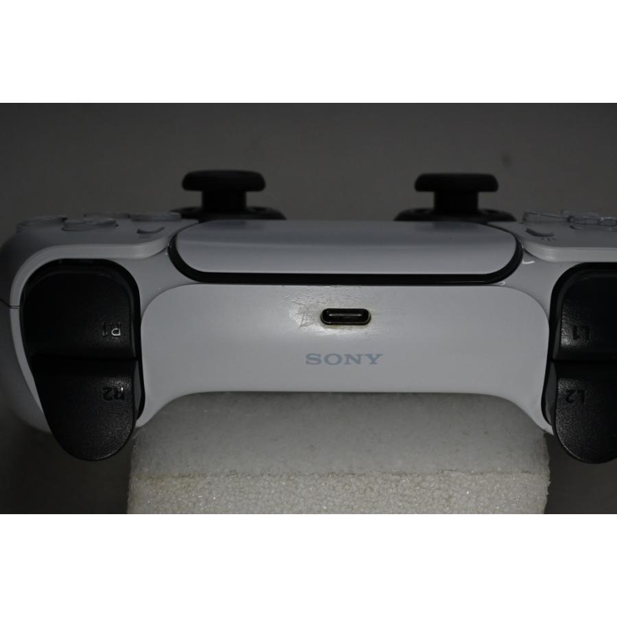Used SONY PlayStation 5 Console (CFI-1000A01) with 825GB SSD, White and Black Color, High-Performance Gaming System