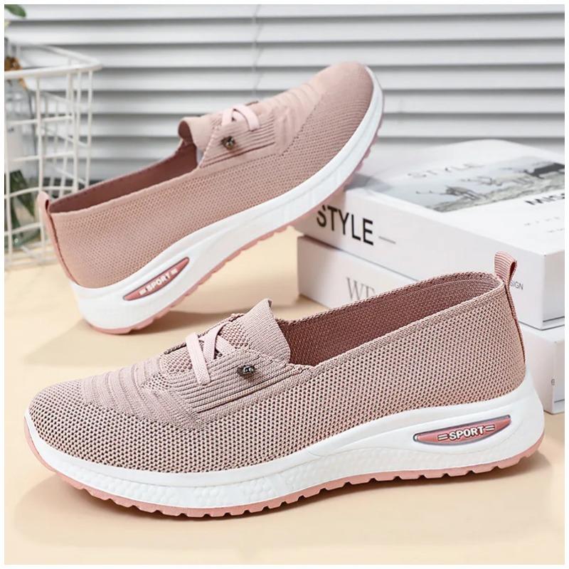 Women's Shoes New Styles Plus Size Casual Shoes Flyknit Breathable Mom Shoes Low-Cut Lightweight Flats Lace-Up Mesh Shoes