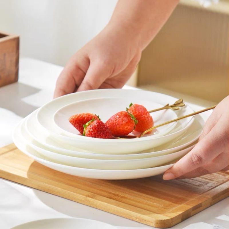Elegant Bone China White Soup and Rice Dish - Microwave Safe, High-Quality Deep Ceramic Plate