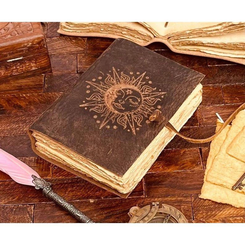 

Кожаный журнал «Солнце и луна» антикварный ручной работы винтажный журнал гримуар 7 x 5 in