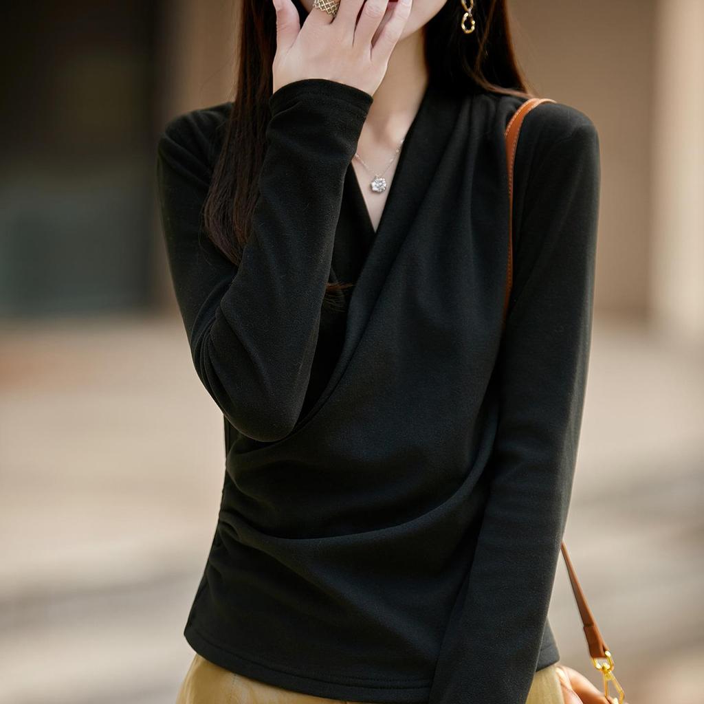 Chic Slimming V-Neck Women's T-Shirt - Autumn/Winter 2025 Collection