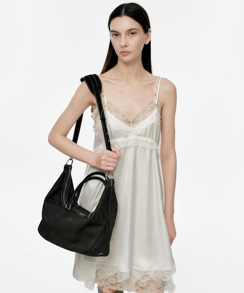 Margesherwood Dumpling Tote_Black Nubuck