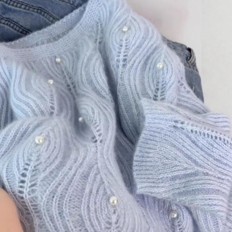 Soft waxy bead hollow sweater women's autumn and winter new loose design age-reducing knitted sweater