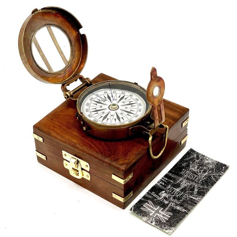 Soldiers Military Thumb Compass Vintage Brass WW2 1940 Navigation World War II Design Military Compass