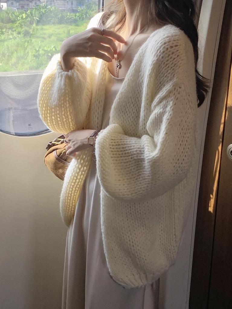 Women's White Lantern Sleeve Knitted Cardigan – Autumn/Winter Loose Mid-Length Chunky Style.