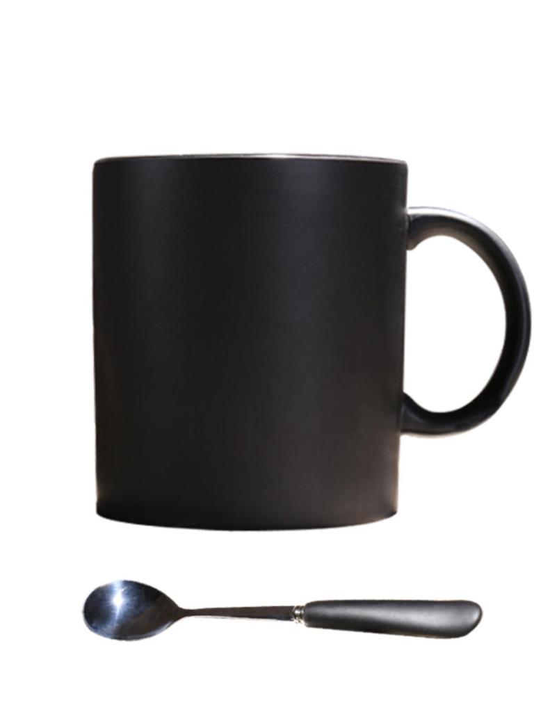 Large European-Style Matte Black Ceramic Mug with Spoon