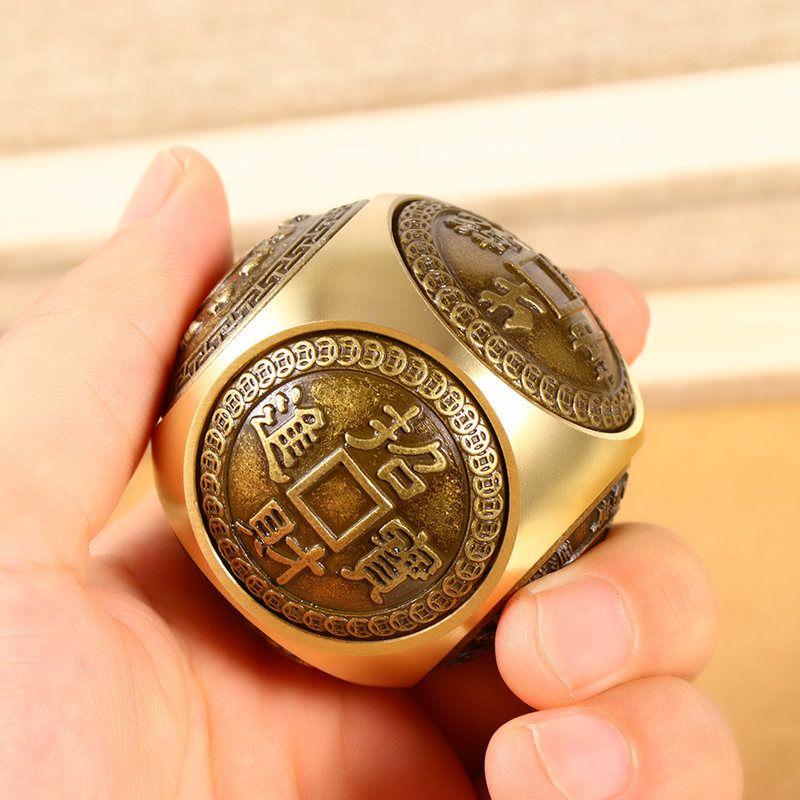 

Латунный спиннер для взрослых - 6-сторонний тренажер для рук, игрушка для снятия стресса, антикварный талисман на удачу в подарок. 1