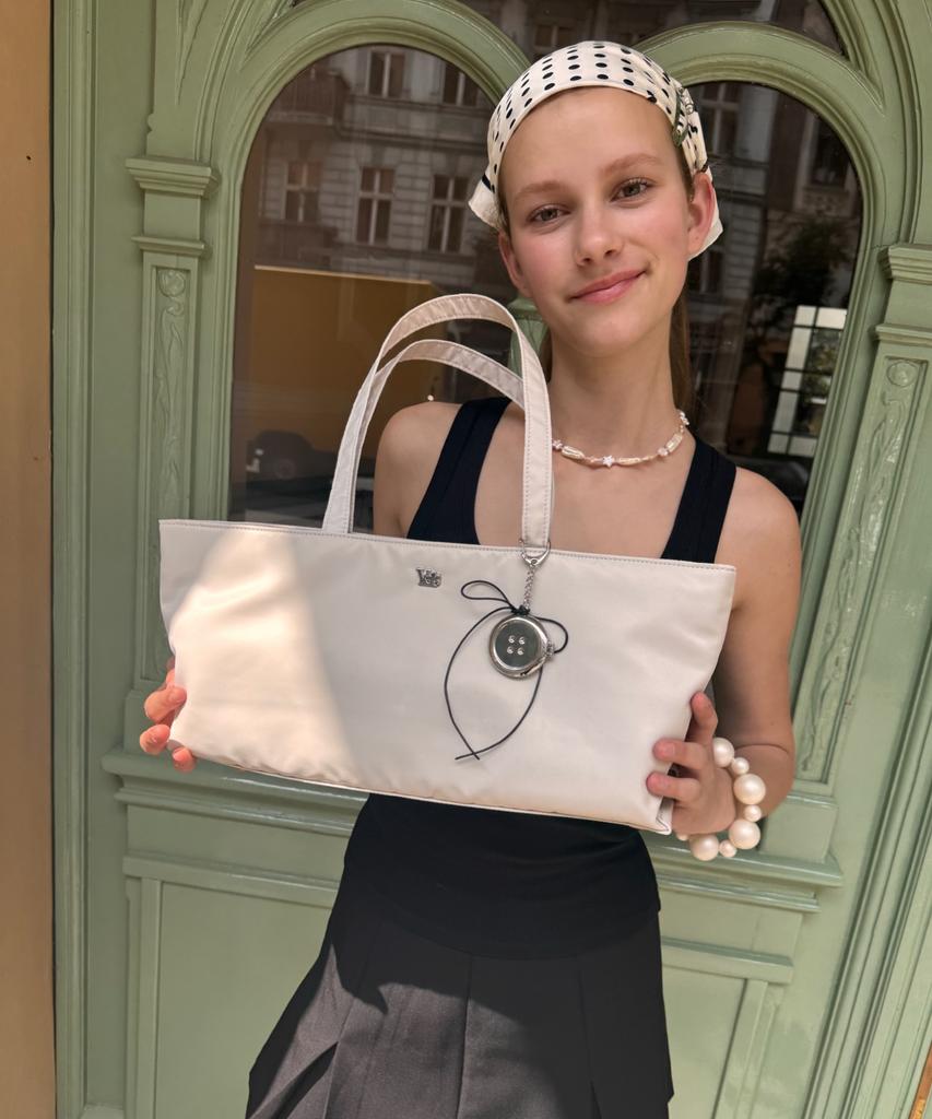 Isaiah Paper Boat Bag (Ivory)