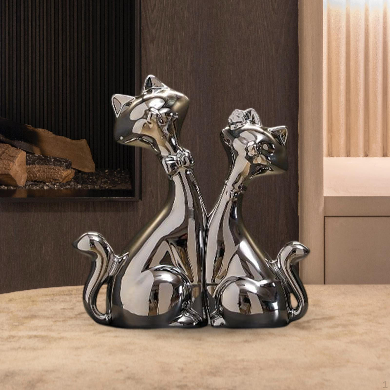 Artisanal Resin Wildlife Sculpture Decor Elegant Home Accent Cat Couple