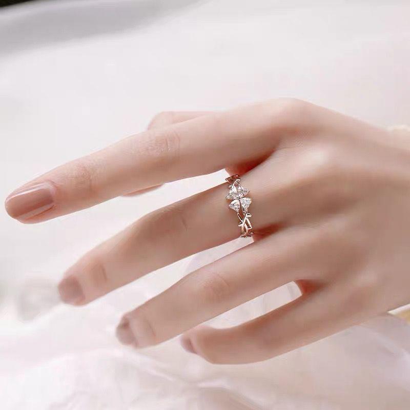 Korean-Style Silver Plated Four-Leaf Clover Best Friend Ring - Minimalist & Trendy Women's Luxury Fashion Design.