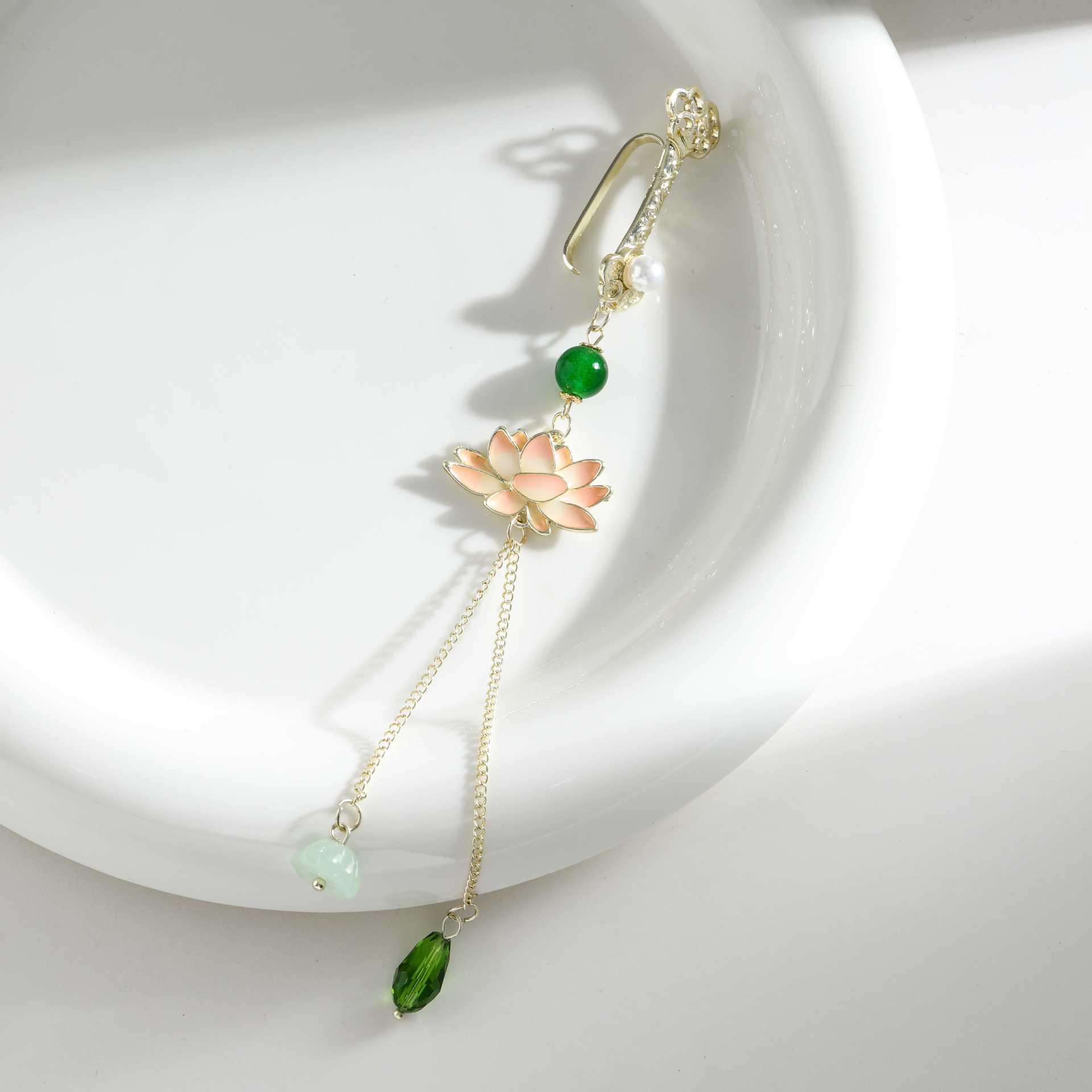 

Подвеска для конского платья Брошь Пипа Кисточка Нажимная планка Женская Ханфу Чеонгсам Пряжка Аксессуары Женские