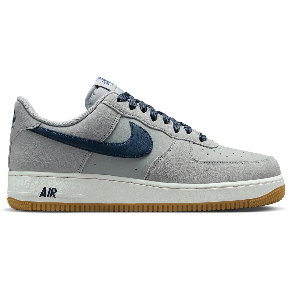 

Кроссовки Nike Air Force 1 Low 07 LV8 Светло-серый дымчатый(IB6388-003) 42