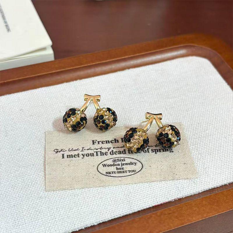 

Elegant Cherry Leopard Rhinestone Stud Earrings - Trendy & Delicate Ear Candy for Women