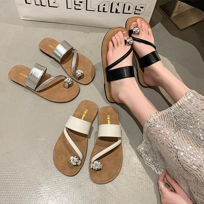Rhinestone Set Toe Beach Sandals 2025 Summer New High-end Fashion Flat-bottomed Slippers Women's One-word Slippers