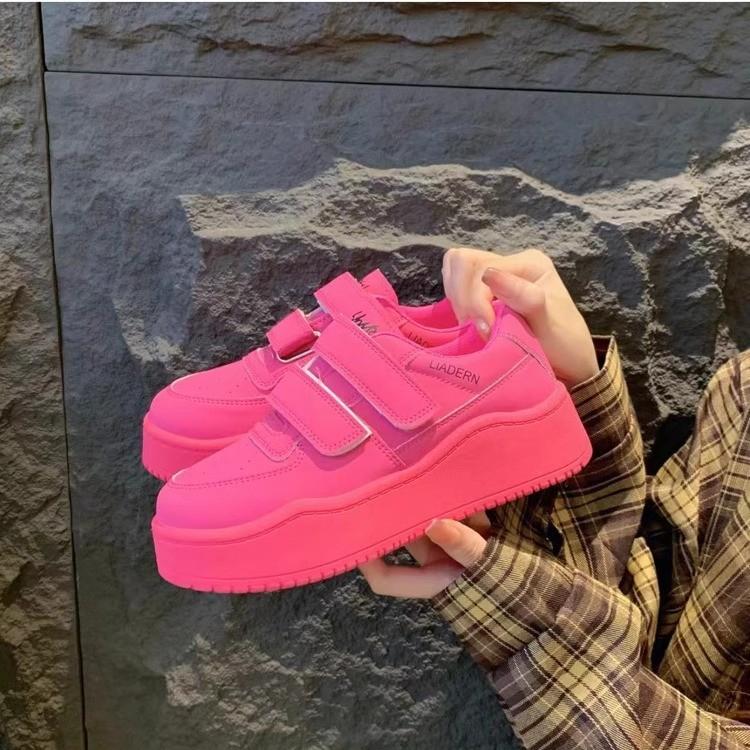 Korean version of versatile Velcro women's shoes 2025 new summer and autumn popular thick-soled muffin casual spring and autumn white board shoes