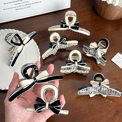 New Creative Design Geometric Black And White Color Bowknot Hollow Hair Clip Retro Acetate High Ponytail Shark Clip