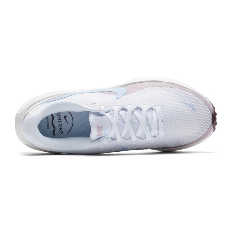 Nike Chaussures de Course Révolution 8 pour Femmes