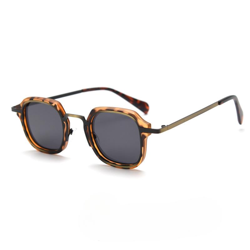 

Punk Retro Metal Non-polarized Sunglasses Women Men Outdoor Driving Shades Cool Polygonal Sun Glasses леопардовий