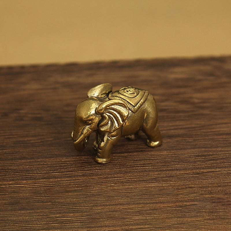Brass Little Lucky Elephant Miniature Statue Decorative Home Brass Sculpture Desk Decoration