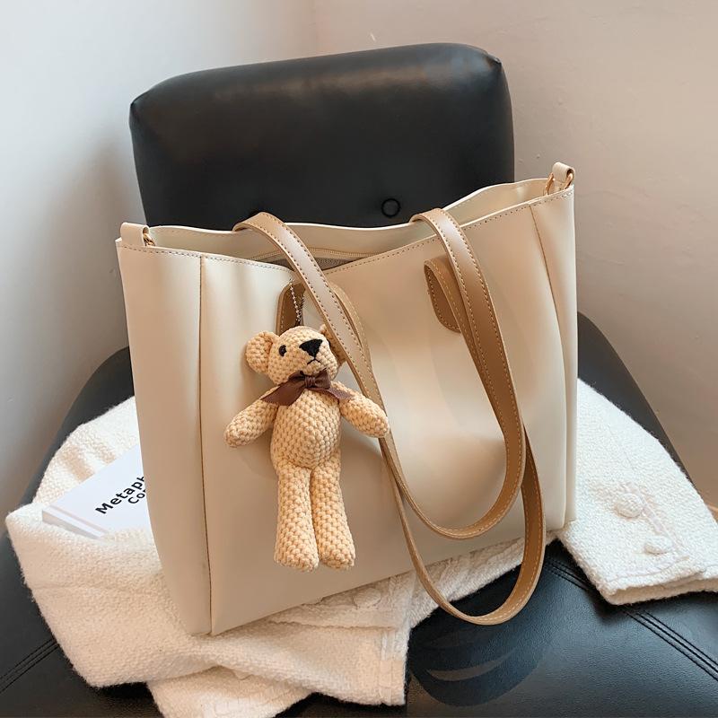 Large Capacity Bag Summer New Trendy Fashion Shoulder Bag Versatile Commuter Niche Design Tote Bag