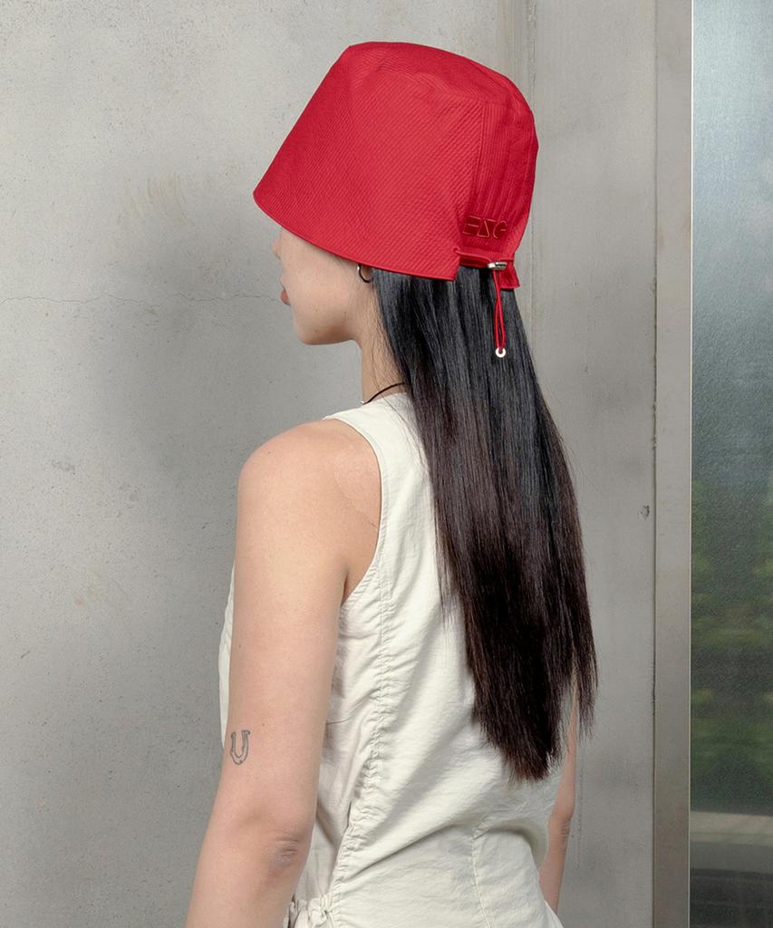 HINGE Hng Two-Way Bucket Hat / Chili Red
